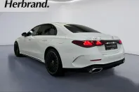 Mercedes-Benz E 400 (Clasa E) din 2025 cu 16.500 km - oferta MER240994 - foto 4