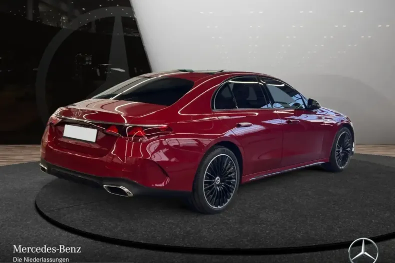 Mercedes-Benz E 300 (Clasa E) din 2025 cu 21.559 km - oferta MER240995 - foto 8