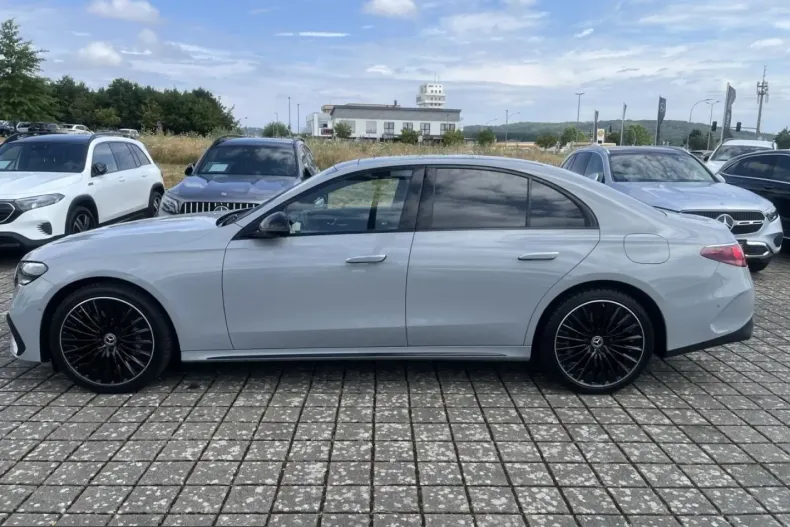 Mercedes-Benz E 400 (Clasa E) din 2023 cu 68.130 km - oferta MER240996 - foto 9
