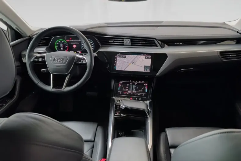 Audi e-tron din 2023 cu 56.074 km - oferta AUD241000 - foto 13