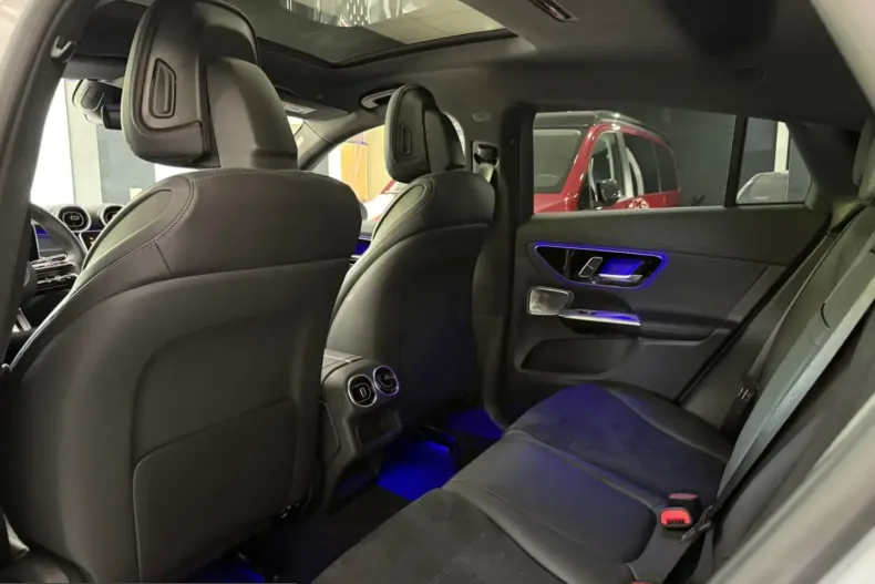 Mercedes-Benz GLC 300 (Clasa GLC) din 2024 cu 15.000 km - oferta MER241004 - foto 8