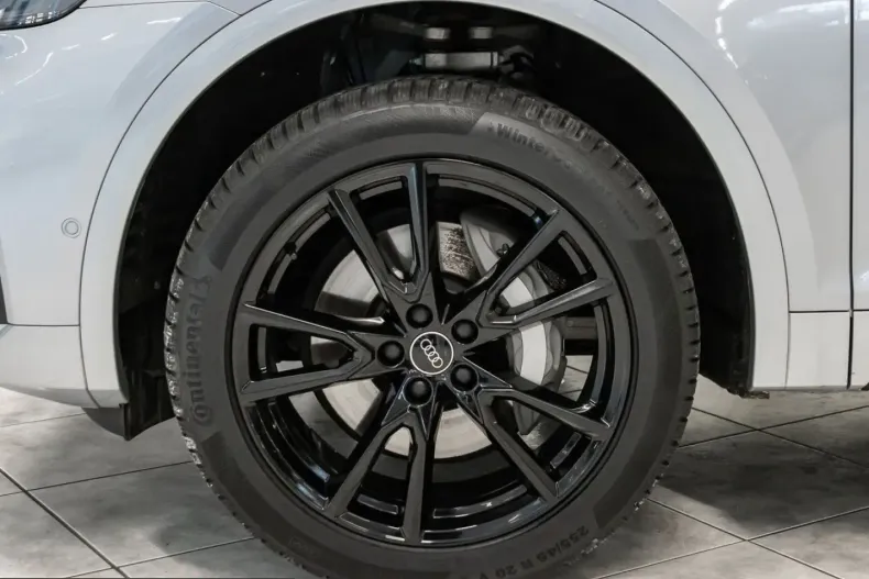 Audi Q5 din 2025 cu 16.999 km - oferta AUD241005 - foto 10