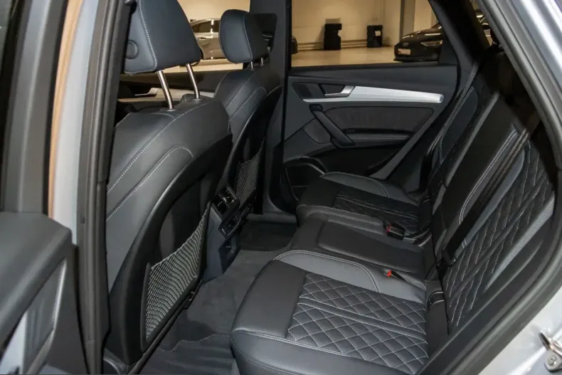Audi Q5 din 2025 cu 16.999 km - oferta AUD241005 - foto 11