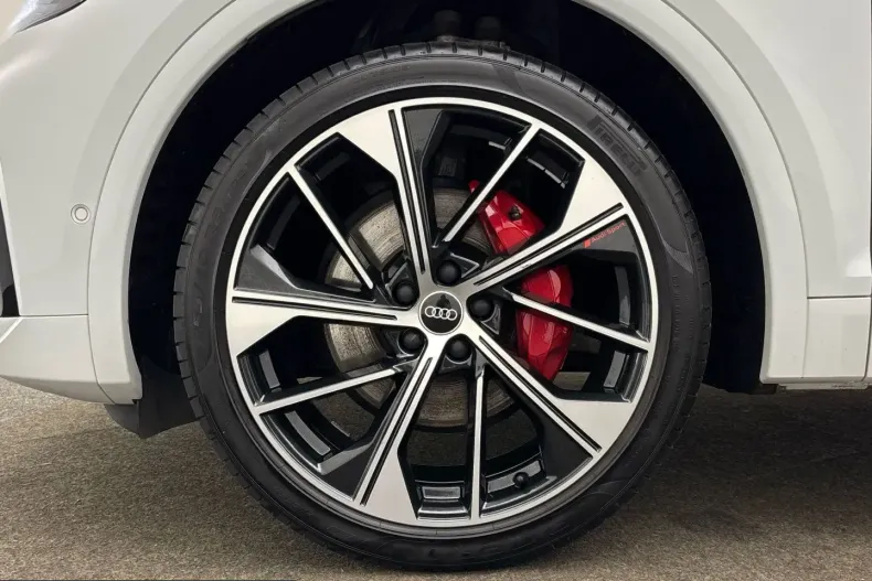 Audi Q5 din 2023 cu 43.665 km - oferta AUD241007 - foto 7
