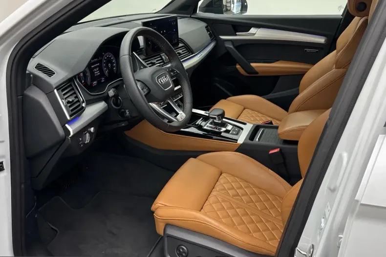 Audi Q5 din 2023 cu 43.665 km - oferta AUD241007 - foto 9