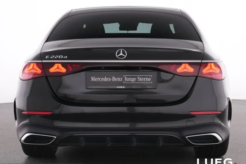 Mercedes-Benz E 220 (Clasa E) din 2025 cu 21.844 km - oferta MER241008 - foto 7