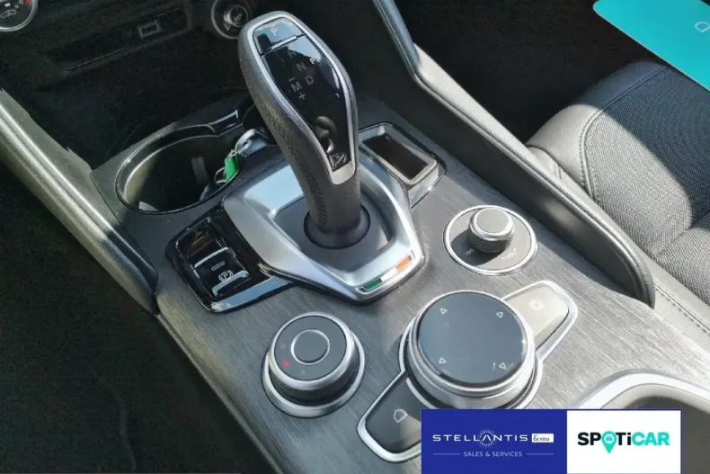 Alfa Romeo Giulia din 2023 cu 22.172 km - oferta ALF241011 - foto 15
