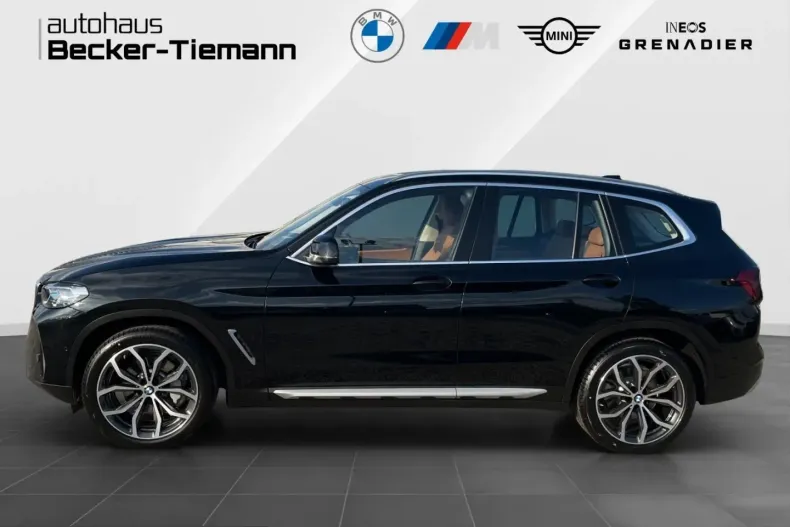 BMW X3 (Seria X) din 2024 cu 10.887 km - oferta BMW241014 - foto 3