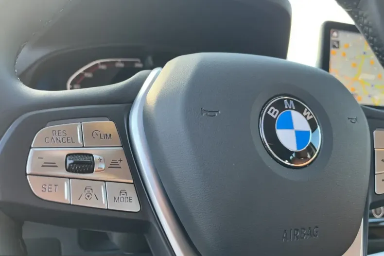 BMW X3 (Seria X) din 2024 cu 10.887 km - oferta BMW241014 - foto 20