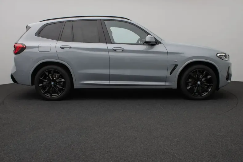 BMW X3 (Seria X) din 2022 cu 19.232 km - oferta BMW241015 - foto 4