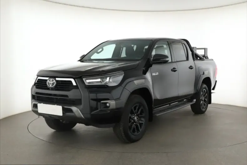 Toyota Hilux din 2023 cu 15.803 km - oferta TOY241026 - foto 2