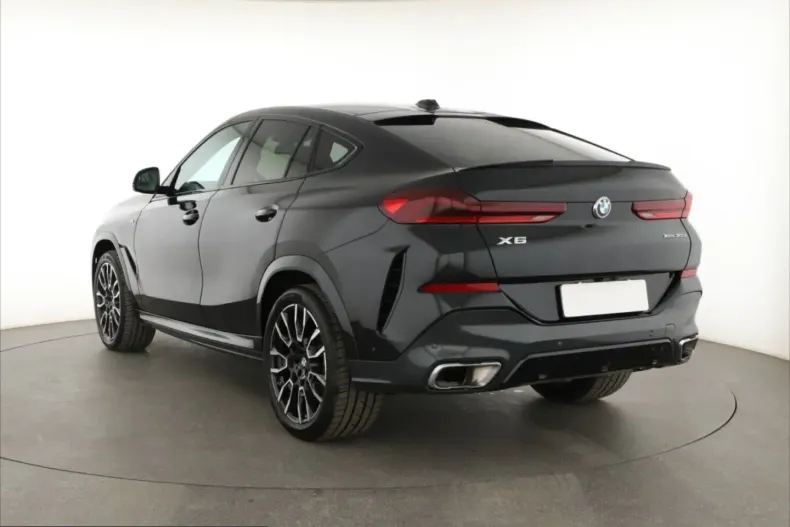 BMW X6 (Seria X) din 2024 cu 16.570 km - oferta BMW241030 - foto 4