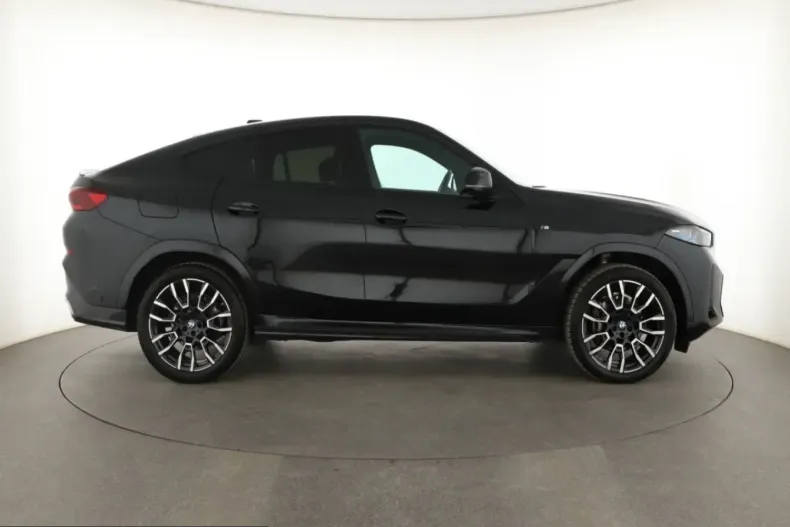 BMW X6 (Seria X) din 2024 cu 16.570 km - oferta BMW241030 - foto 6