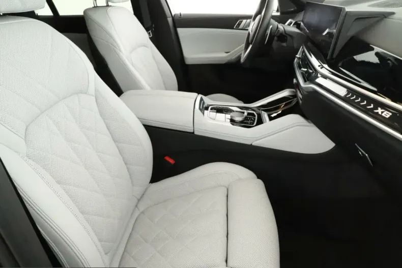 BMW X6 (Seria X) din 2024 cu 16.570 km - oferta BMW241030 - foto 7