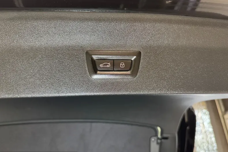 BMW X4 (Seria X) din 2024 cu 37.885 km - oferta BMW241036 - foto 23