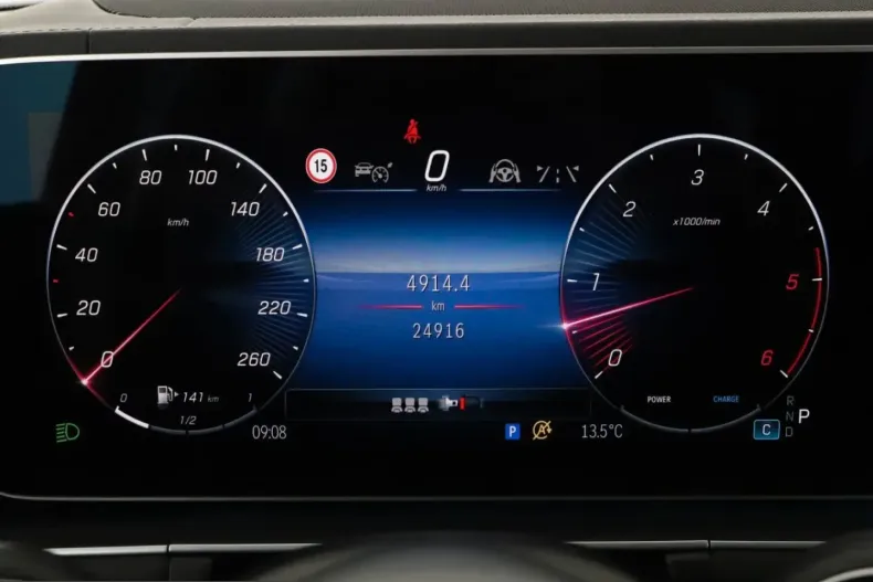 Mercedes-Benz GLE 450 (Clasa GLE) din 2024 cu 24.920 km - oferta MER241042 - foto 8