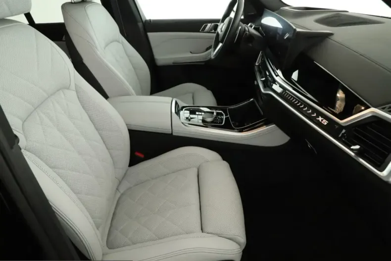 BMW X5 (Seria X) din 2024 cu 15.050 km - oferta BMW241043 - foto 7