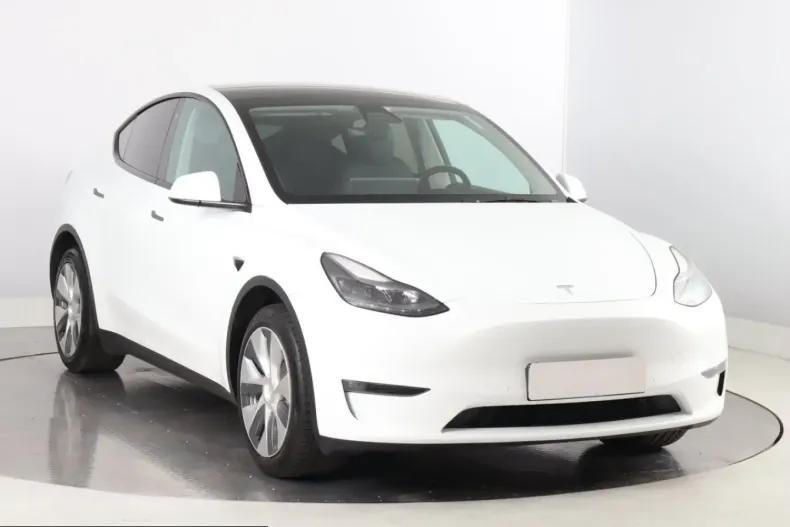 Tesla Model Y din 2022 cu 72.617 km - oferta TES241047 - foto 1