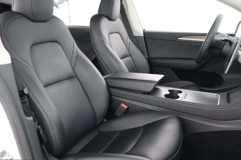 Tesla Model Y din 2022 cu 72.617 km - oferta TES241047 - foto 9