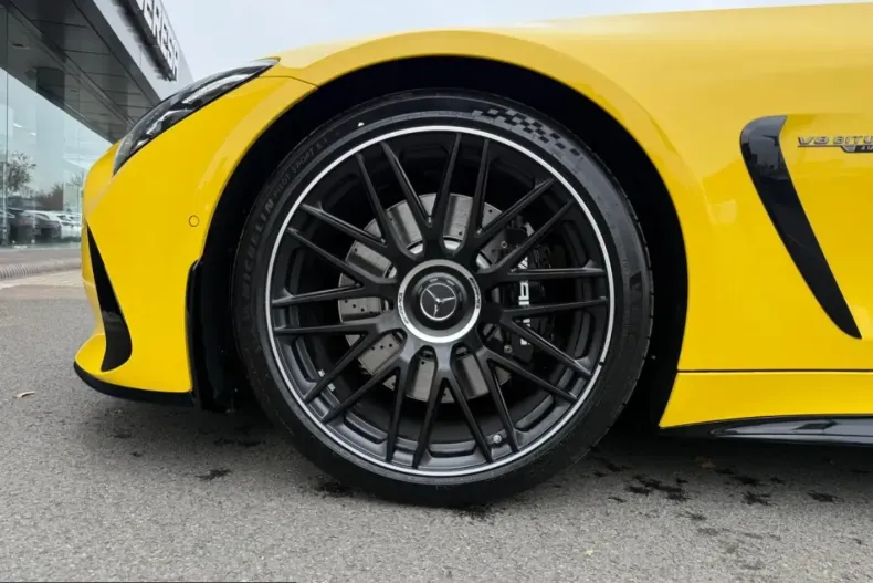Mercedes-Benz AMG GT (Clasa GT) din 2024 cu 4.999 km - oferta MER241050 - foto 6