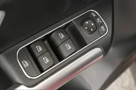 Mercedes-Benz GLA 200 (Clasa GLA) din 2024 cu 10.870 km - oferta MER241051 - foto 18