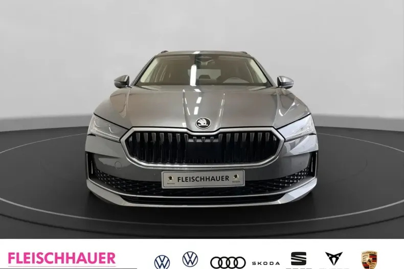 Skoda Superb din 2025 cu 9.990 km - oferta SKO241057 - foto 2