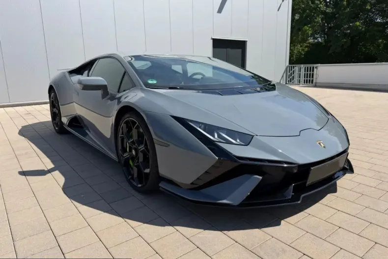 Lamborghini Huracán din 2025 cu 7.350 km - oferta LAM241060 - foto 3