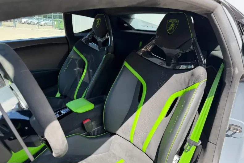 Lamborghini Huracán din 2025 cu 7.350 km - oferta LAM241060 - foto 16