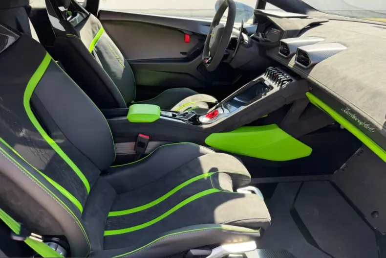 Lamborghini Huracán din 2025 cu 7.350 km - oferta LAM241060 - foto 21