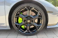 Lamborghini Huracán din 2025 cu 7.350 km - oferta LAM241060 - foto 28