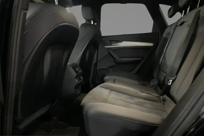 Audi Q5 din 2023 cu 70.500 km - oferta AUD241065 - foto 7