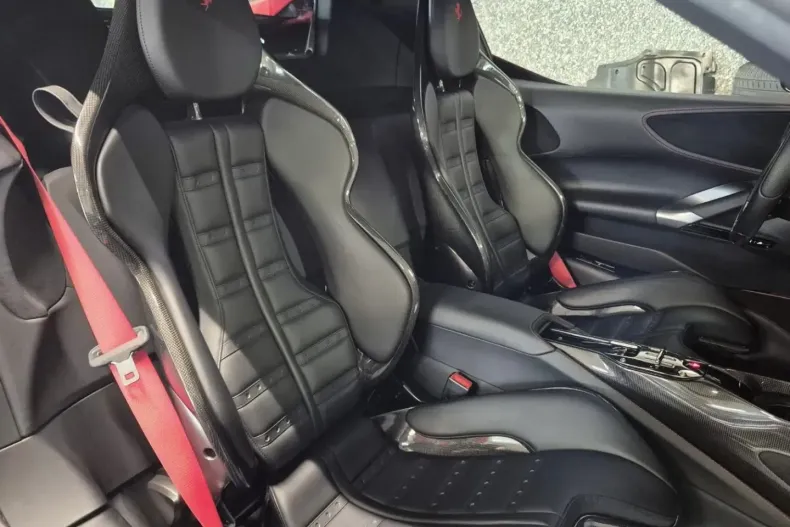 Ferrari SF90 din 2022 cu 3.800 km - oferta FER241068 - foto 5