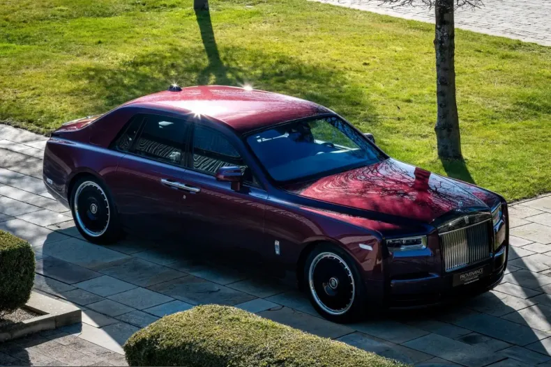 Rolls-Royce Phantom din 2023 cu 12.105 km - oferta ROL241069 - foto 6