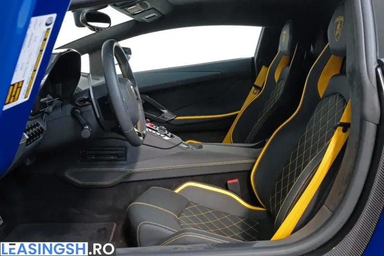 Lamborghini Aventador din 2023 cu 4.886 km - oferta LAM241074 - foto 14