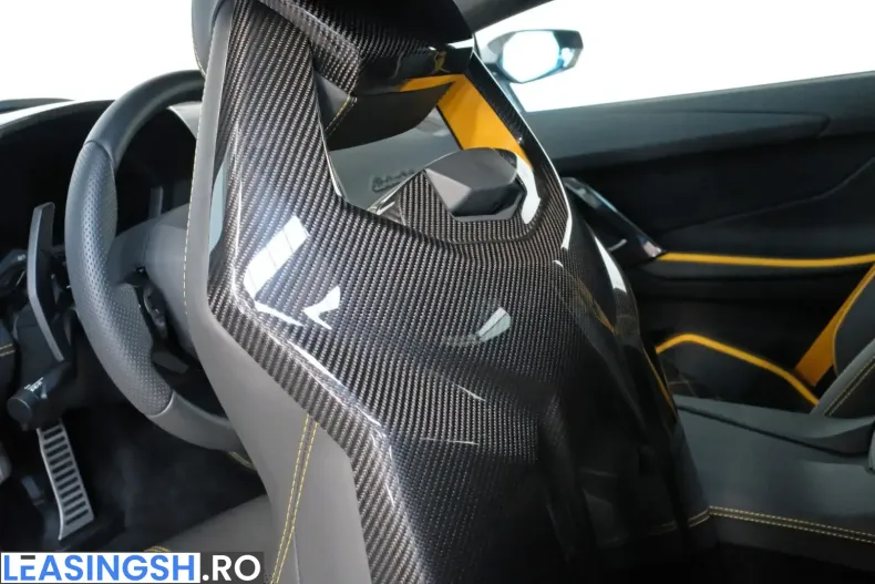 Lamborghini Aventador din 2023 cu 4.886 km - oferta LAM241074 - foto 24
