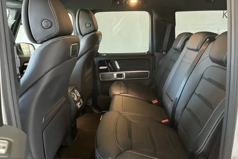 Mercedes-Benz G 63 AMG (Clasa G) din 2023 cu 31.042 km - oferta MER241077 - foto 13