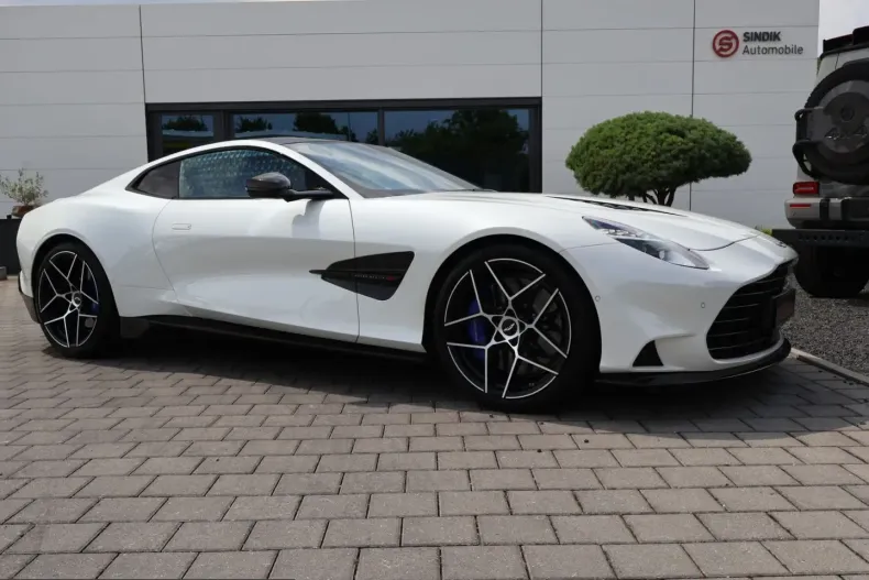 Aston Martin Vanquish din 2024 cu 12.500 km - oferta AST241079 - foto 2