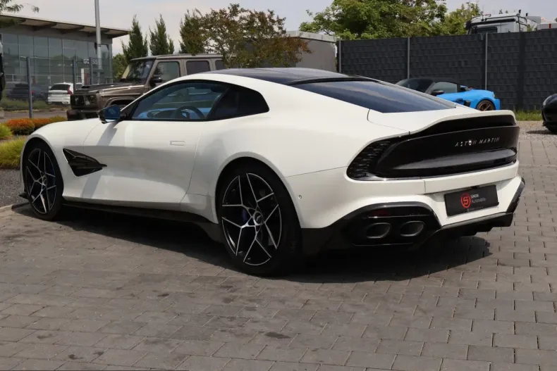 Aston Martin Vanquish din 2024 cu 12.500 km - oferta AST241079 - foto 8