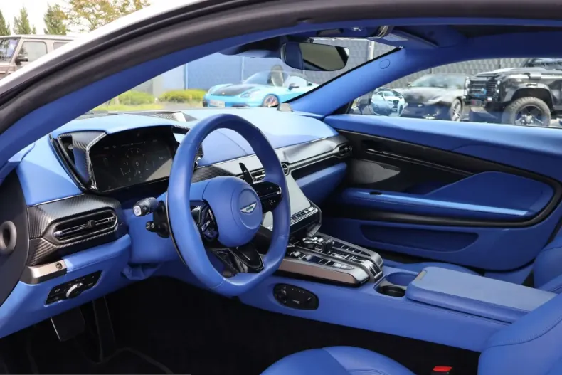 Aston Martin Vanquish din 2024 cu 12.500 km - oferta AST241079 - foto 16