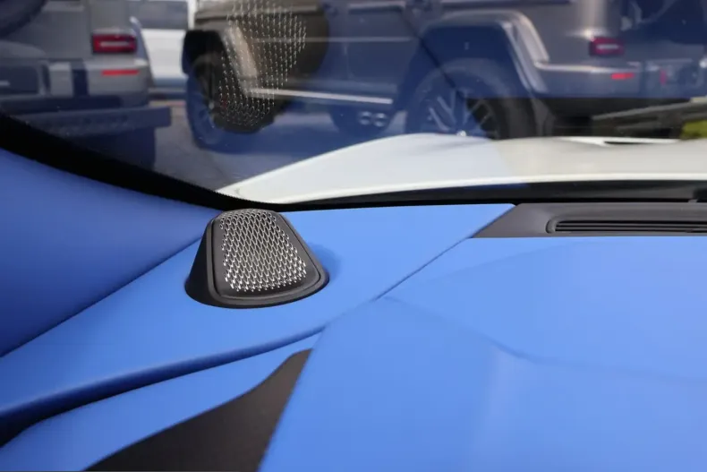 Aston Martin Vanquish din 2024 cu 12.500 km - oferta AST241079 - foto 17
