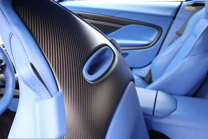 Aston Martin Vanquish din 2024 cu 12.500 km - oferta AST241079 - foto 25