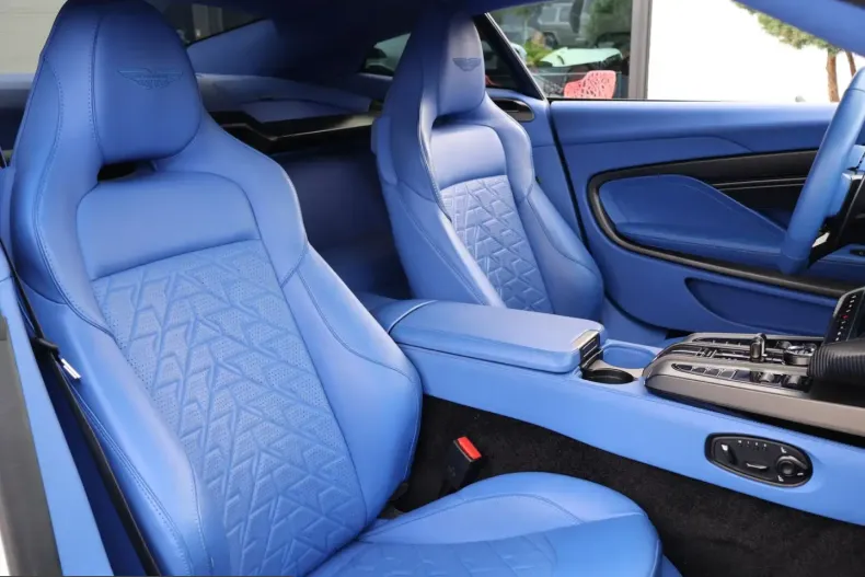 Aston Martin Vanquish din 2024 cu 12.500 km - oferta AST241079 - foto 31