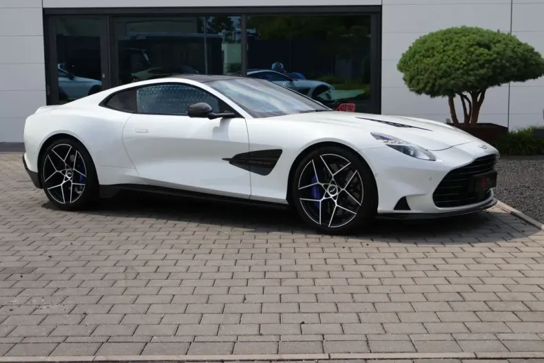 Aston Martin Vanquish din 2024 cu 12.500 km - oferta AST241079 - foto 43