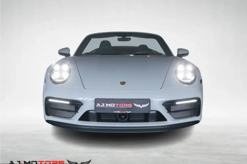 Porsche 992 din 2023 cu 4.900 km - oferta POR241081 - foto 5
