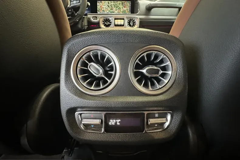 Mercedes-Benz G 63 AMG (Clasa G) din 2023 cu 64.500 km - oferta MER241083 - foto 23