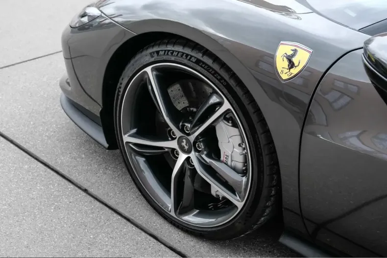 Ferrari 296 GTB din 2024 cu 5.151 km - oferta FER241085 - foto 11