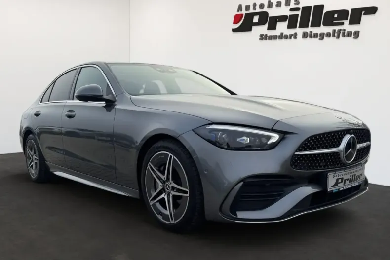 Mercedes-Benz C 300 (Clasa C) din 2023 cu 55.955 km - oferta MER241086 - foto 2