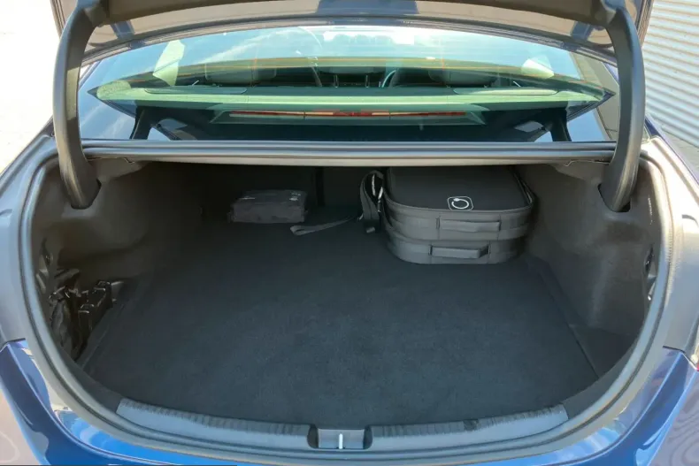 Mercedes-Benz C 300 (Clasa C) din 2024 cu 35.500 km - oferta MER241087 - foto 10