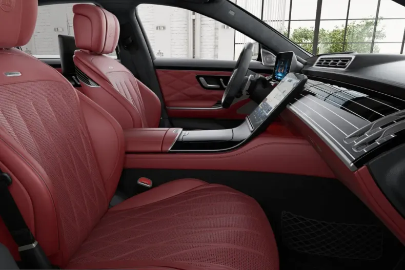 Mercedes-Benz S 63 AMG (Clasa S) din 2025 cu 4.900 km - oferta MER241088 - foto 8