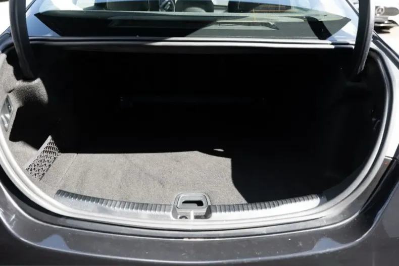 Mercedes-Benz C 300 (Clasa C) din 2023 cu 24.129 km - oferta MER241090 - foto 7